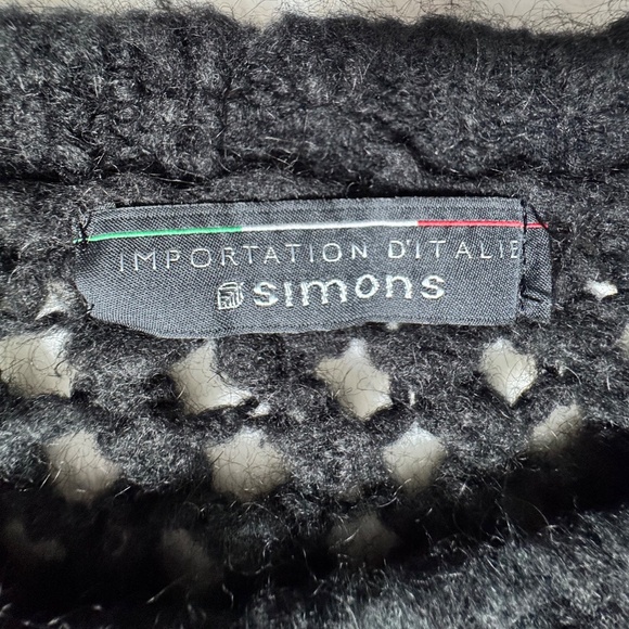 Simons Open Knit Mesh Crew Neck Sweater Black Women's Size XS/S - Picture 3 of 11